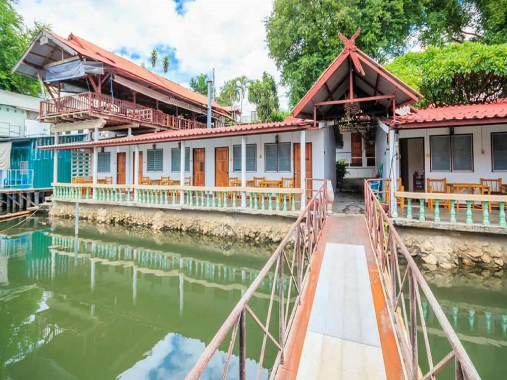 Vn Guesthouse Kanchanaburi Exterior foto