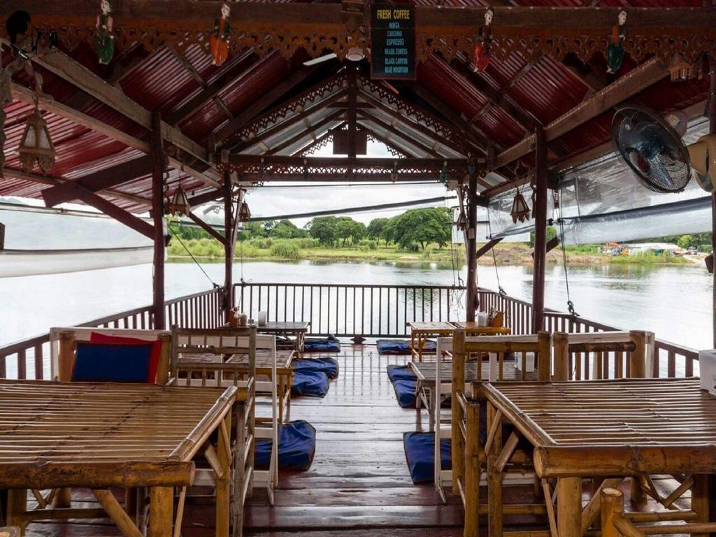 Vn Guesthouse Kanchanaburi Exterior foto