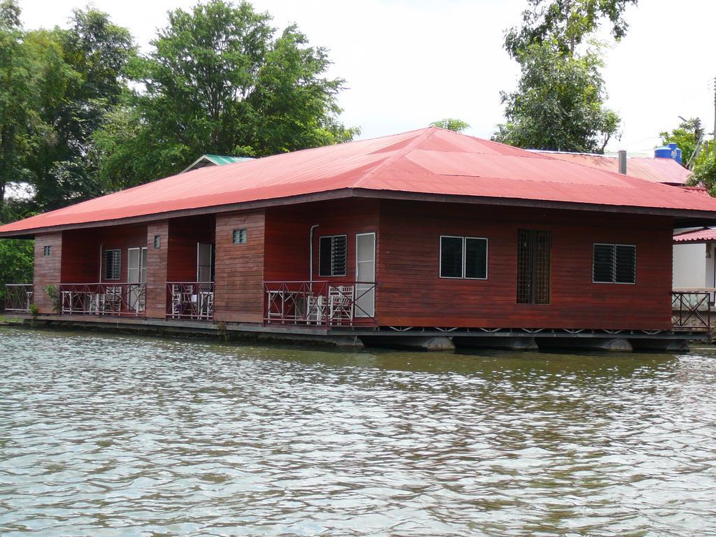Vn Guesthouse Kanchanaburi Exterior foto